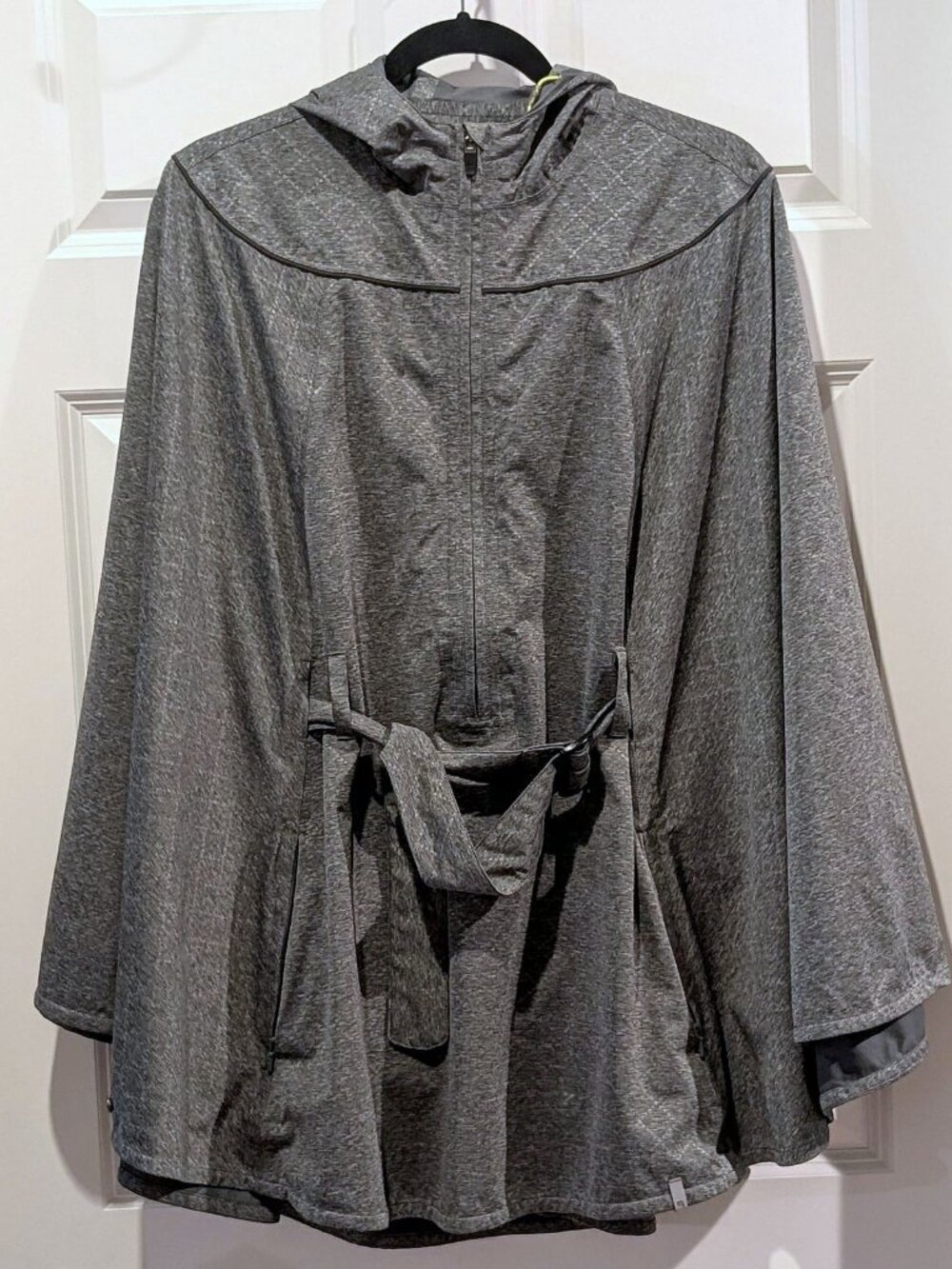 M by Novara Womens Half-Zip Gray Cycling Hooded Cape Rain Jacket Poncho S/M